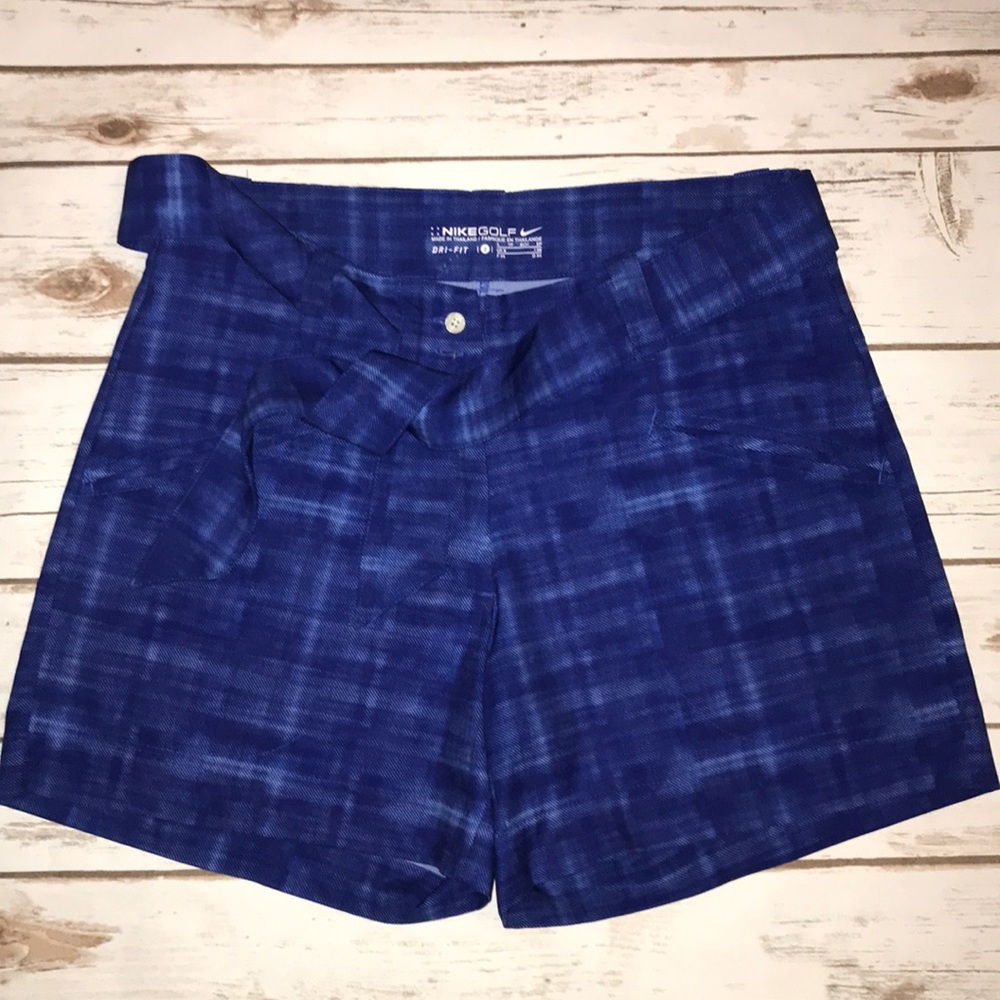 ☑️⛳️ Nike golf dri fit shorts size 2 ☑️⛳️
